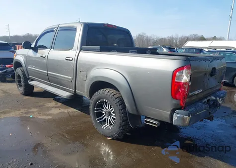 2004 Toyota Tundra Sr5 V8 z USA, uszkodzony, nr VIN 5TBET34114S448308